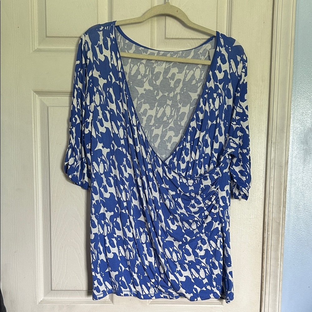 NWT Lane Bryant printed surplice wrap top size 18/20